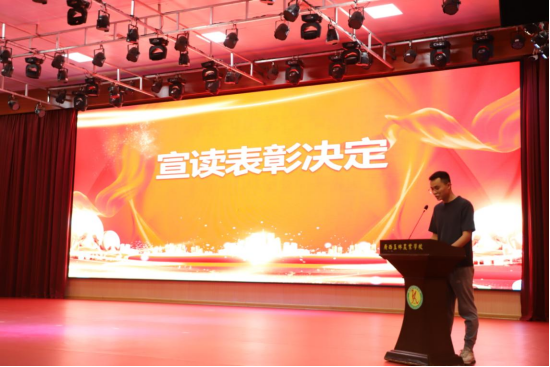 1728703420463646.png image.png